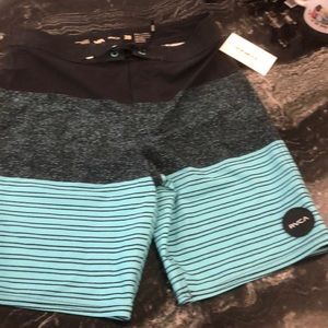 Men’s/Boys board shorts